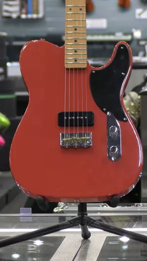 Fender - Noventa Tele Fiesta Red 2